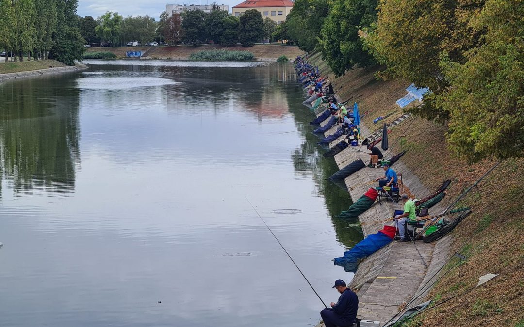 Kristijan Dubravac najbolji ribič turnira povodom Vinkovačkih jeseni