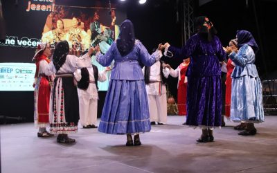 Harmonija tradicije Folklornih večeri: Jedna scena i 80 umjetničkih društava