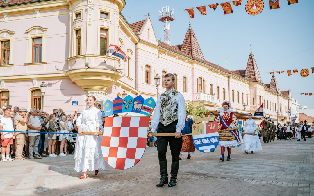 Vlada Republike Hrvatske će s 25 tisuća eura sufinancirati 59. Vinkovačke jeseni