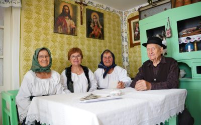 SJEĆANJA NA PRVE VINKOVAČKE JESENI Priče „Filipovčica“ iz Komletinaca