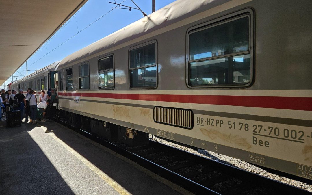 HŽ i dalje odobrava 40% popusta za Vinkovačke jeseni